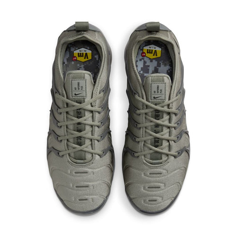 NIKE Air Vapormax Plus Mens Sneakers